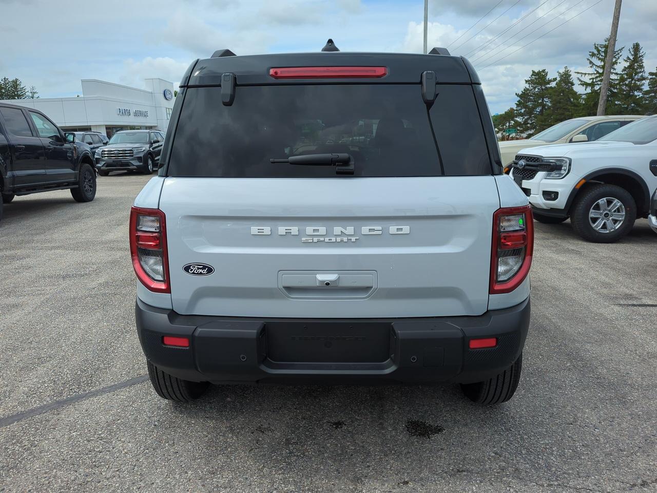 2026 Ford Bronco Sport Outer Banks 4x4 Photo4