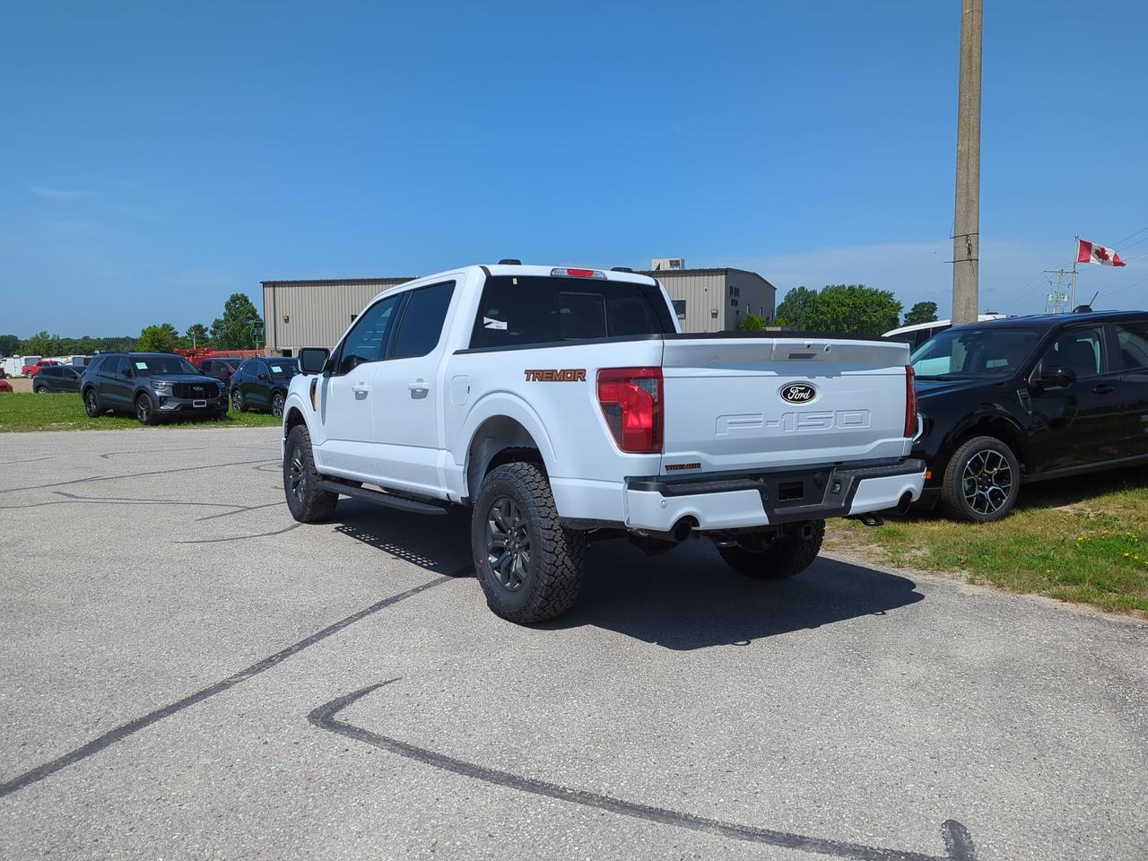 2026 Ford F-150 Tremor SuperCrew 401A 4x4 Photo3