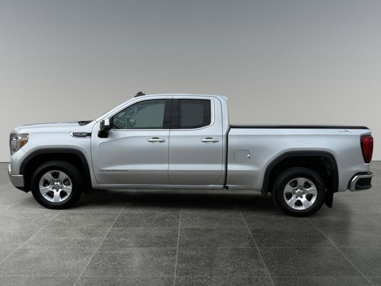 2020 GMC Sierra 1500 SLE - Photo #2