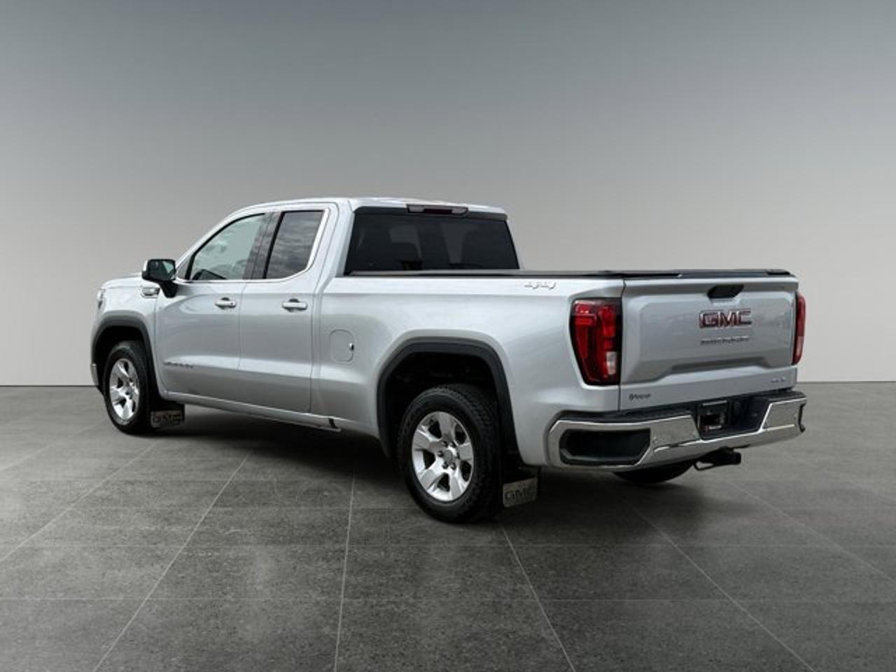 2020 GMC Sierra 1500 SLE Photo