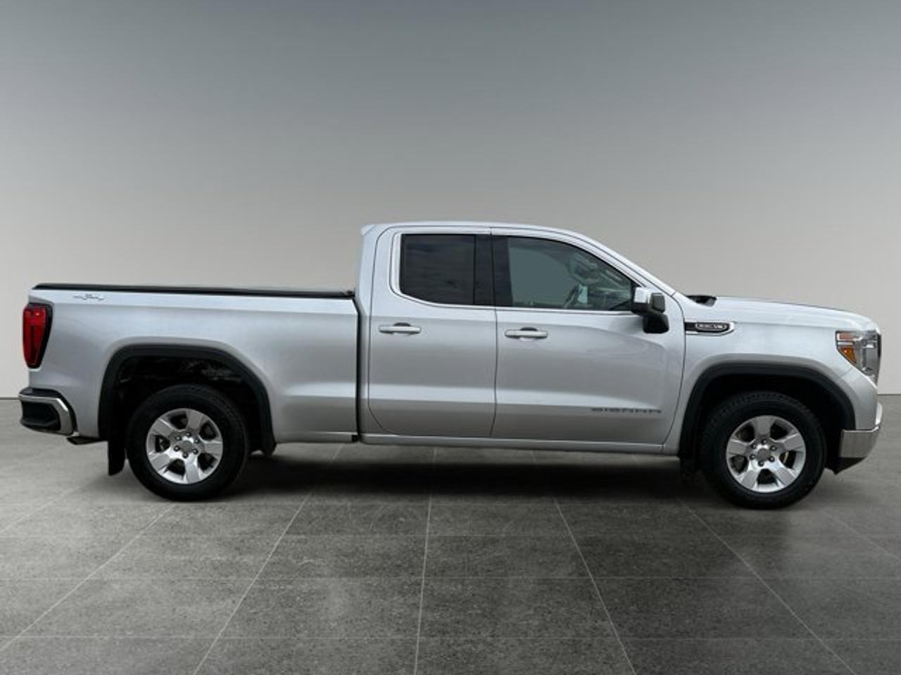 2020 GMC Sierra 1500 SLE Photo