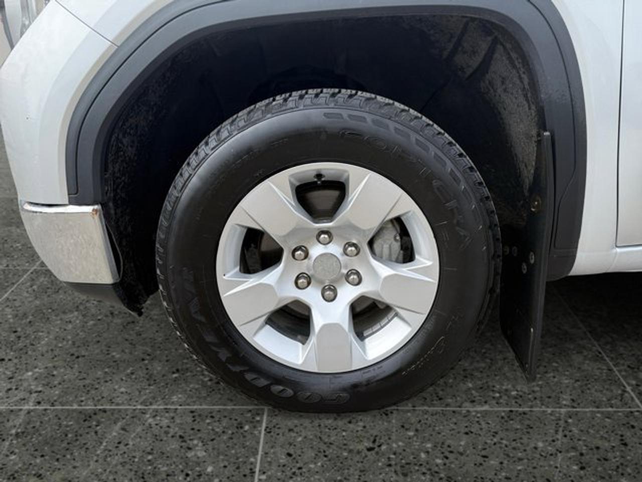 2020 GMC Sierra 1500 SLE Photo