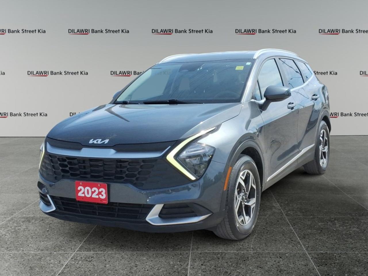 Used 2023 Kia Sportage LX FWD for sale in Gloucester, ON