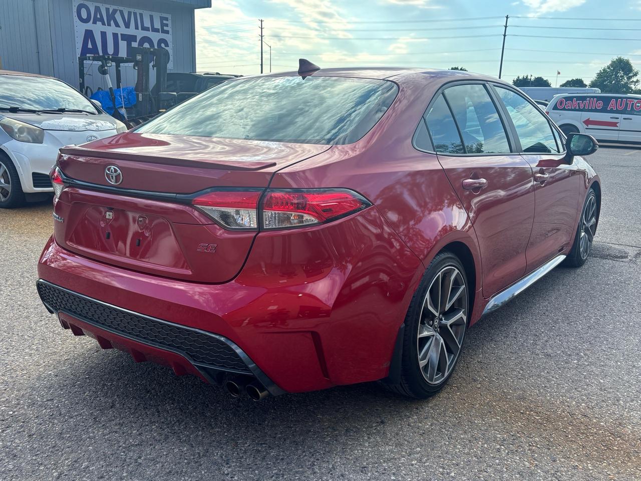 2021 Toyota Corolla SE CVT Photo