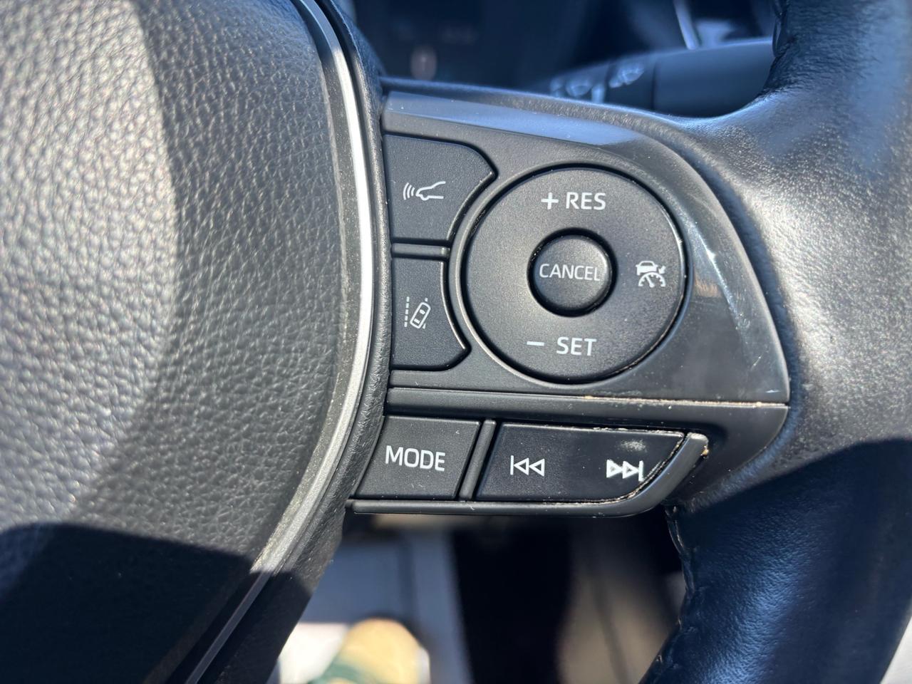 2021 Toyota Corolla SE CVT Photo