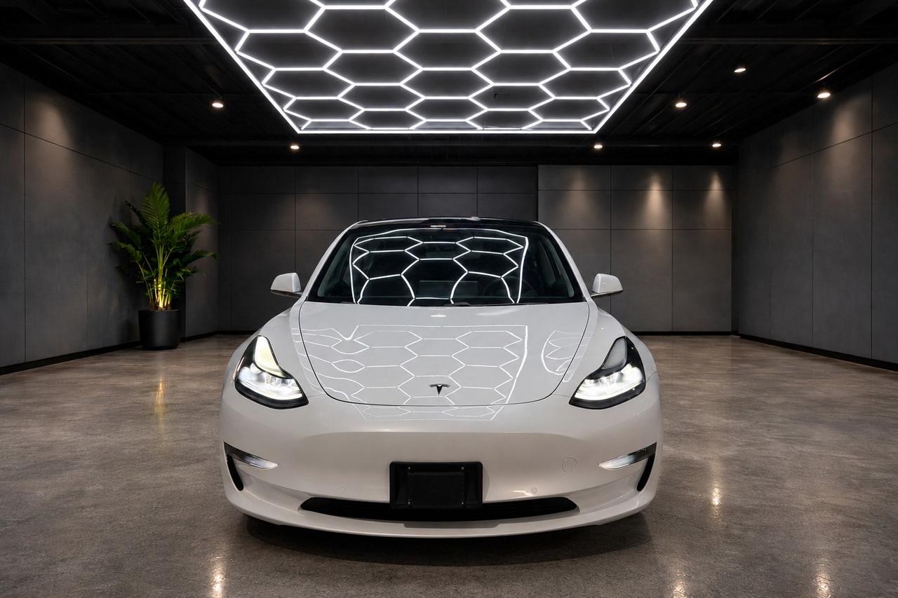 2021 Tesla Model 3 Long Range Dual Motor AWD Photo