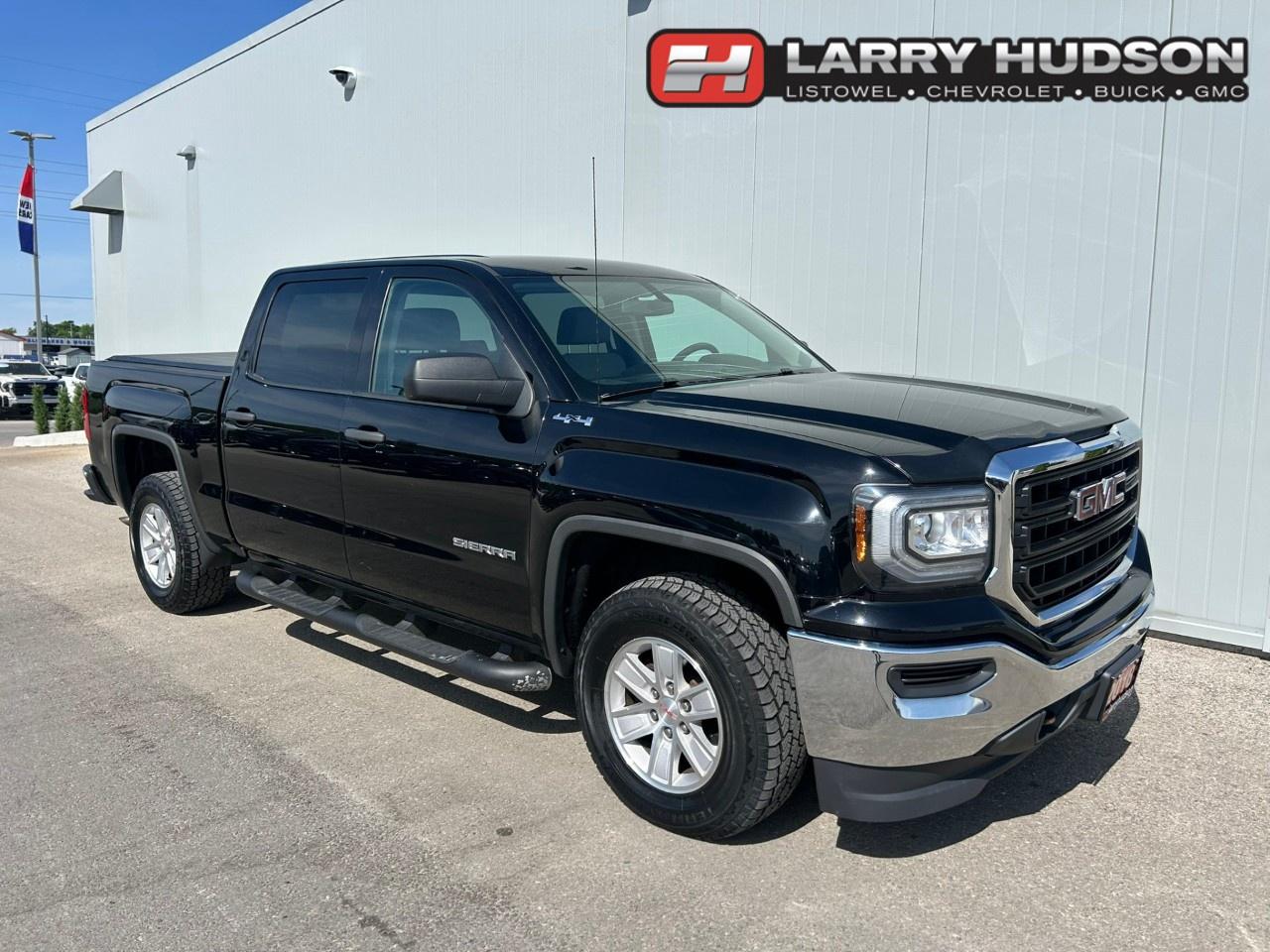 2018 GMC Sierra 1500 4WD Crew Cab Short Box Photo