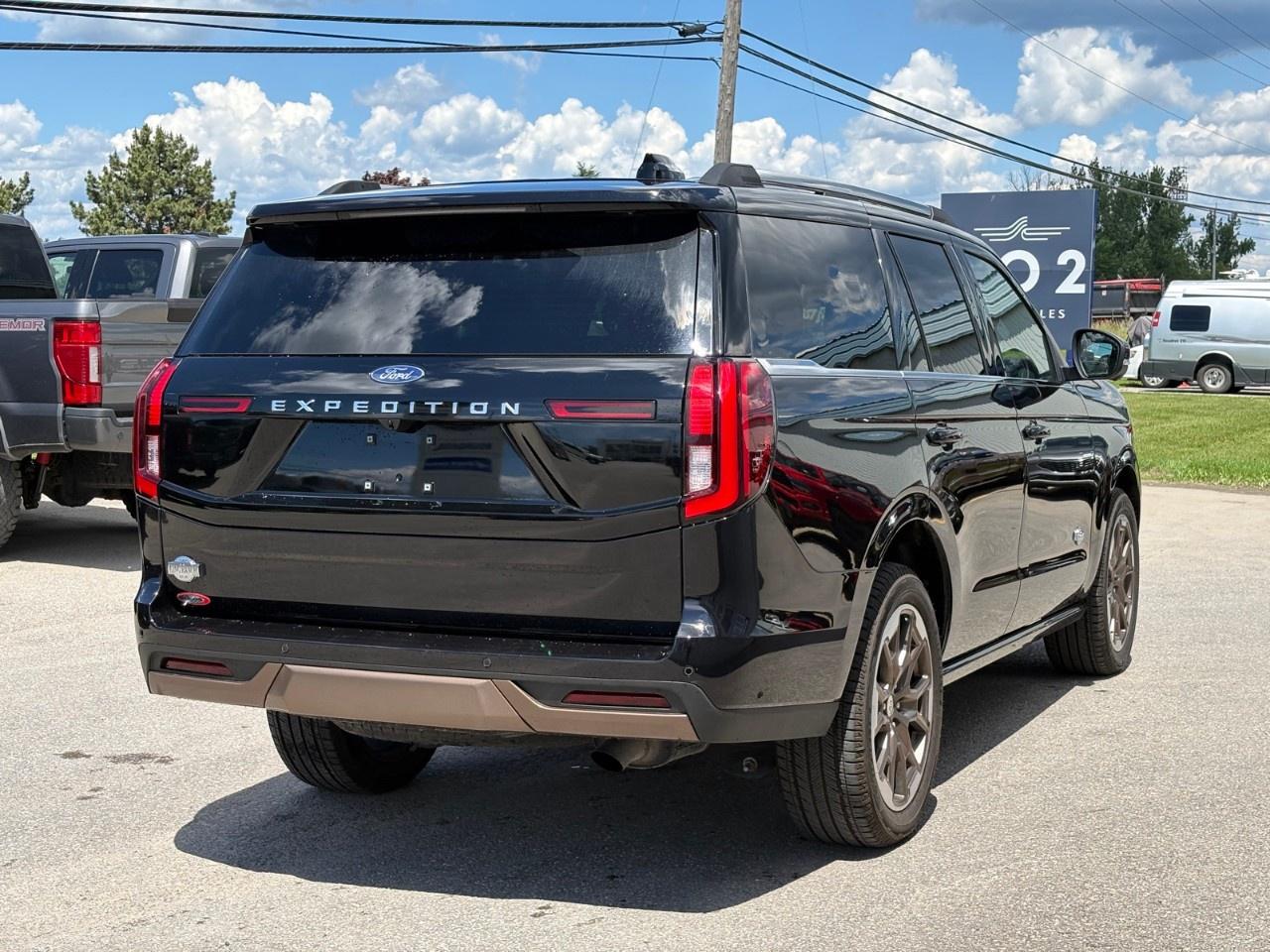 2025 Ford Expedition King Ranch 4X4 Photo
