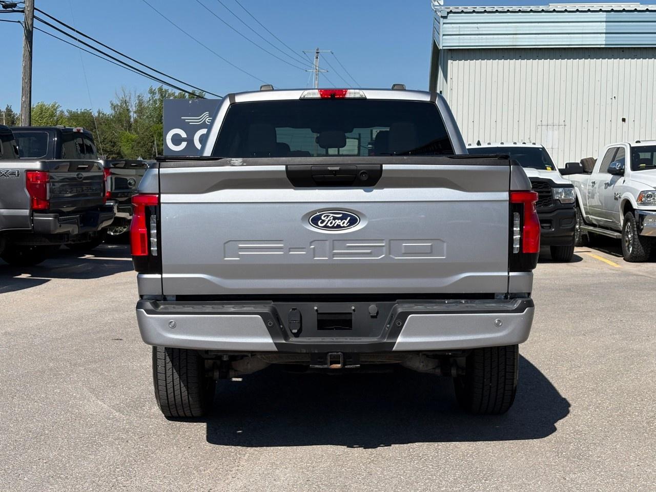 2024 Ford F-150 Lightning XLT 4WD SuperCrew 5.5' Box Photo