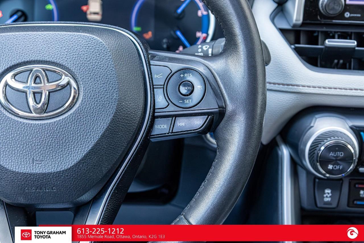 2020 Toyota RAV4 Hybrid Limited Photo