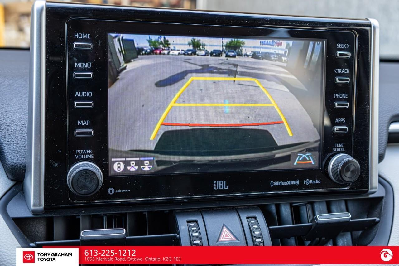2020 Toyota RAV4 Hybrid Limited Photo