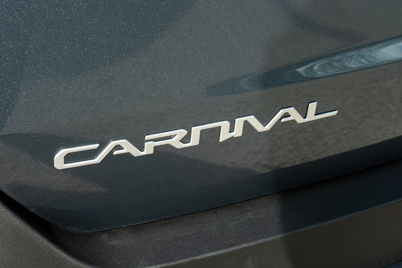 2026 Kia Carnival Hybrid EX FWD Photo