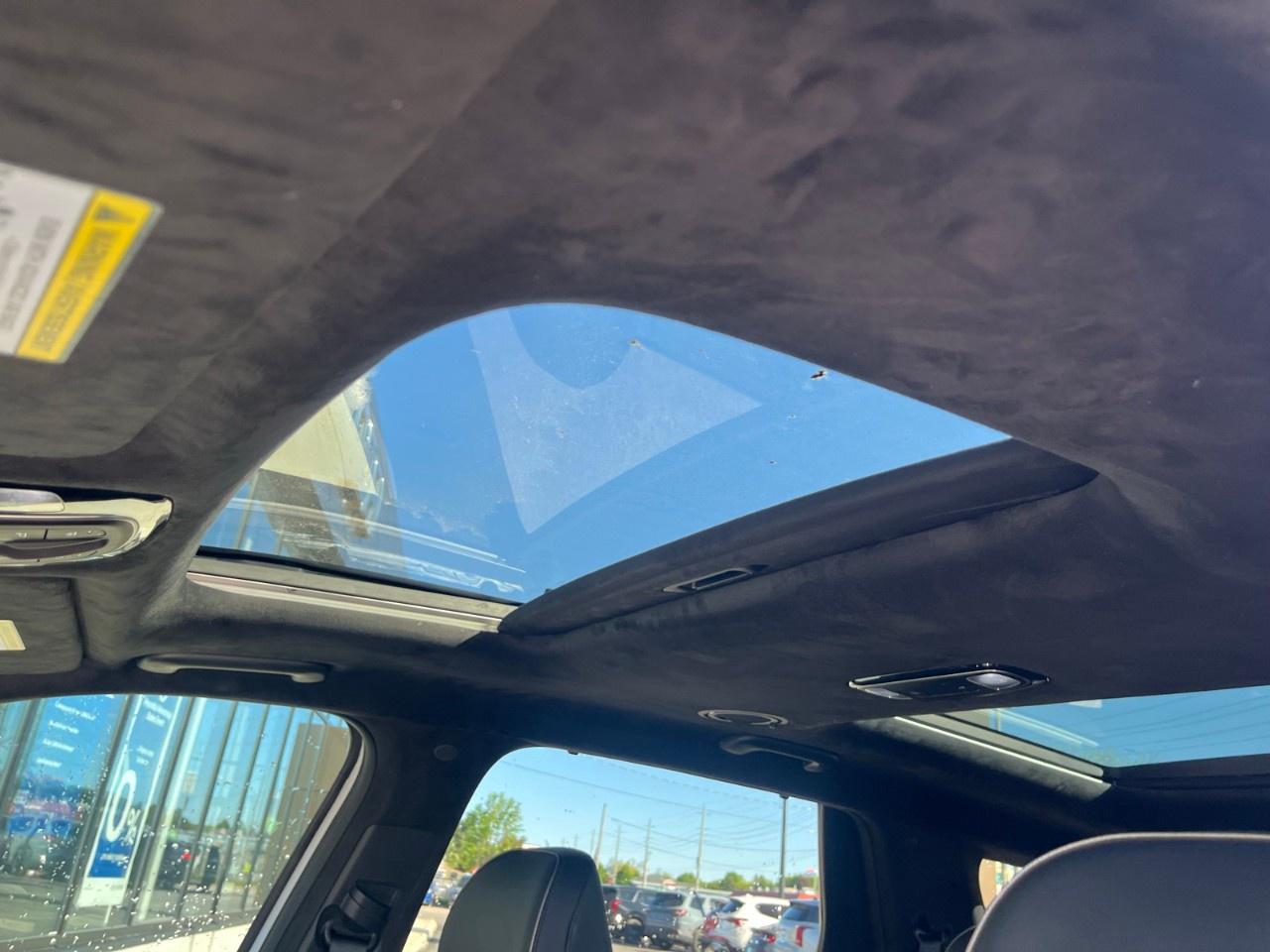 2025 Hyundai PALISADE Ultimate Calligraphy 7-Passenger AWD Photo