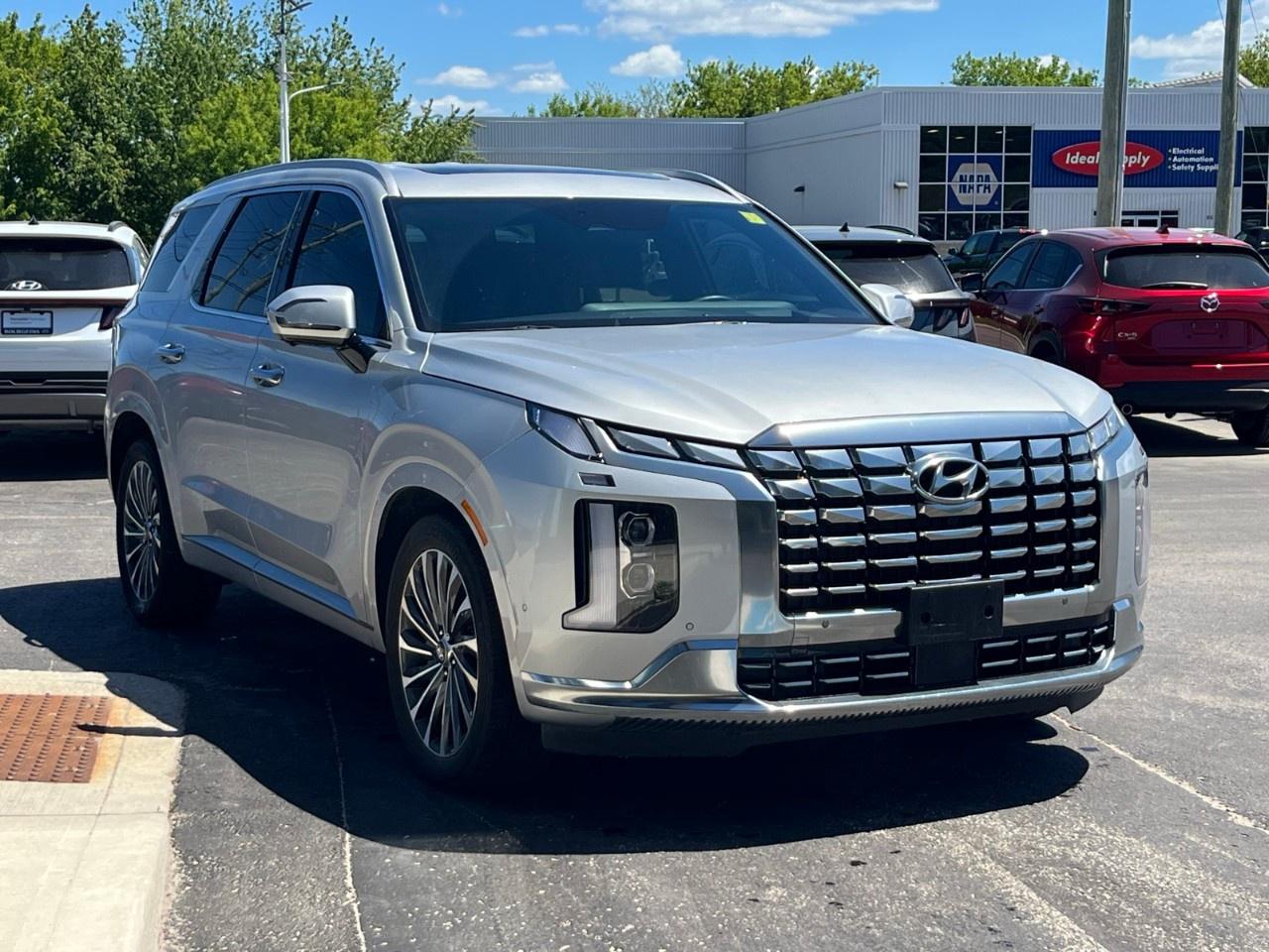 2024 Hyundai PALISADE Ultimate Calligraphy 7-Passenger AWD Photo