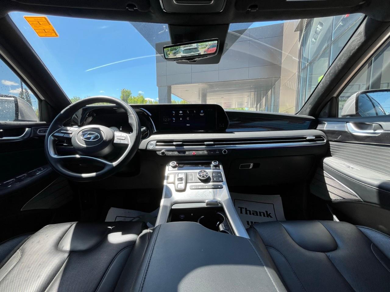 2024 Hyundai PALISADE Ultimate Calligraphy 7-Passenger AWD Photo