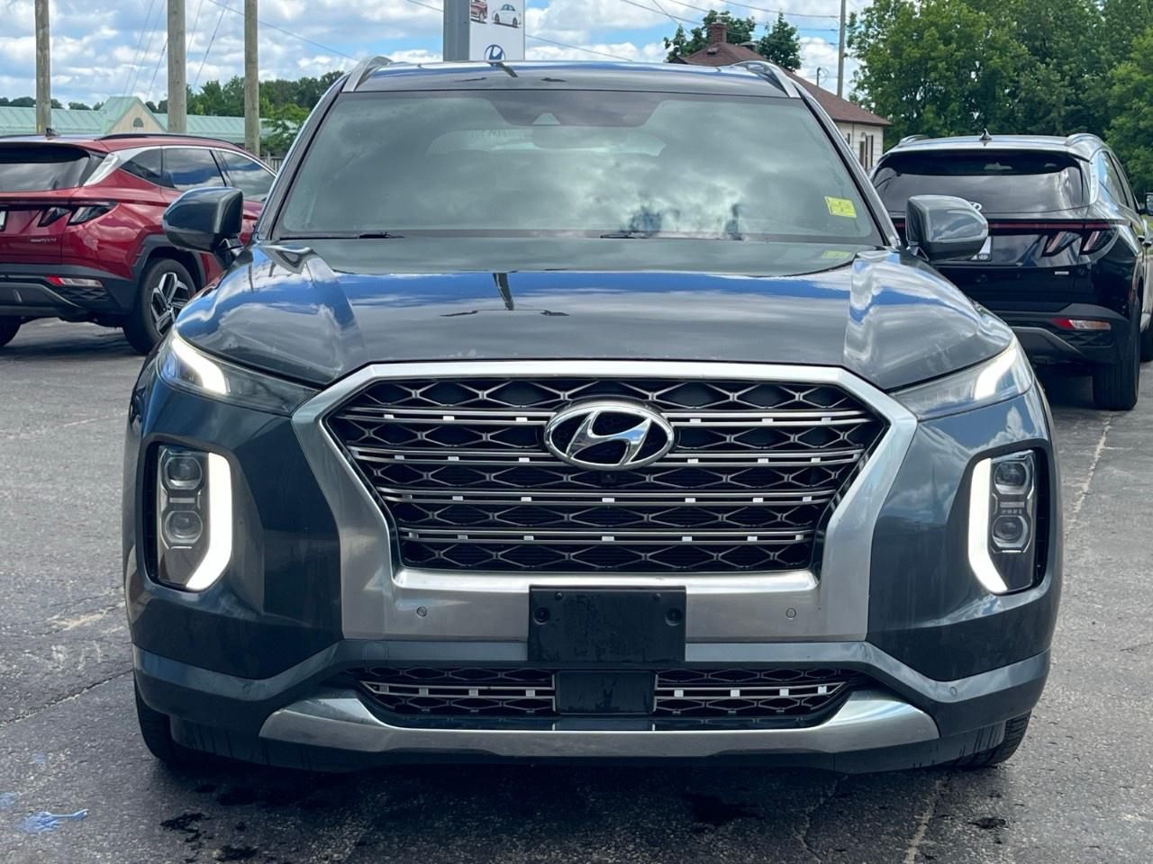 2020 Hyundai PALISADE Ultimate 7-Passenger AWD Photo