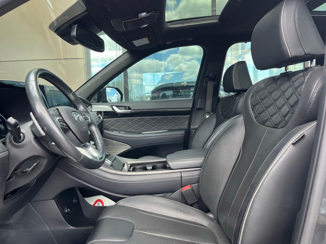 2020 Hyundai PALISADE Ultimate 7-Passenger AWD Photo