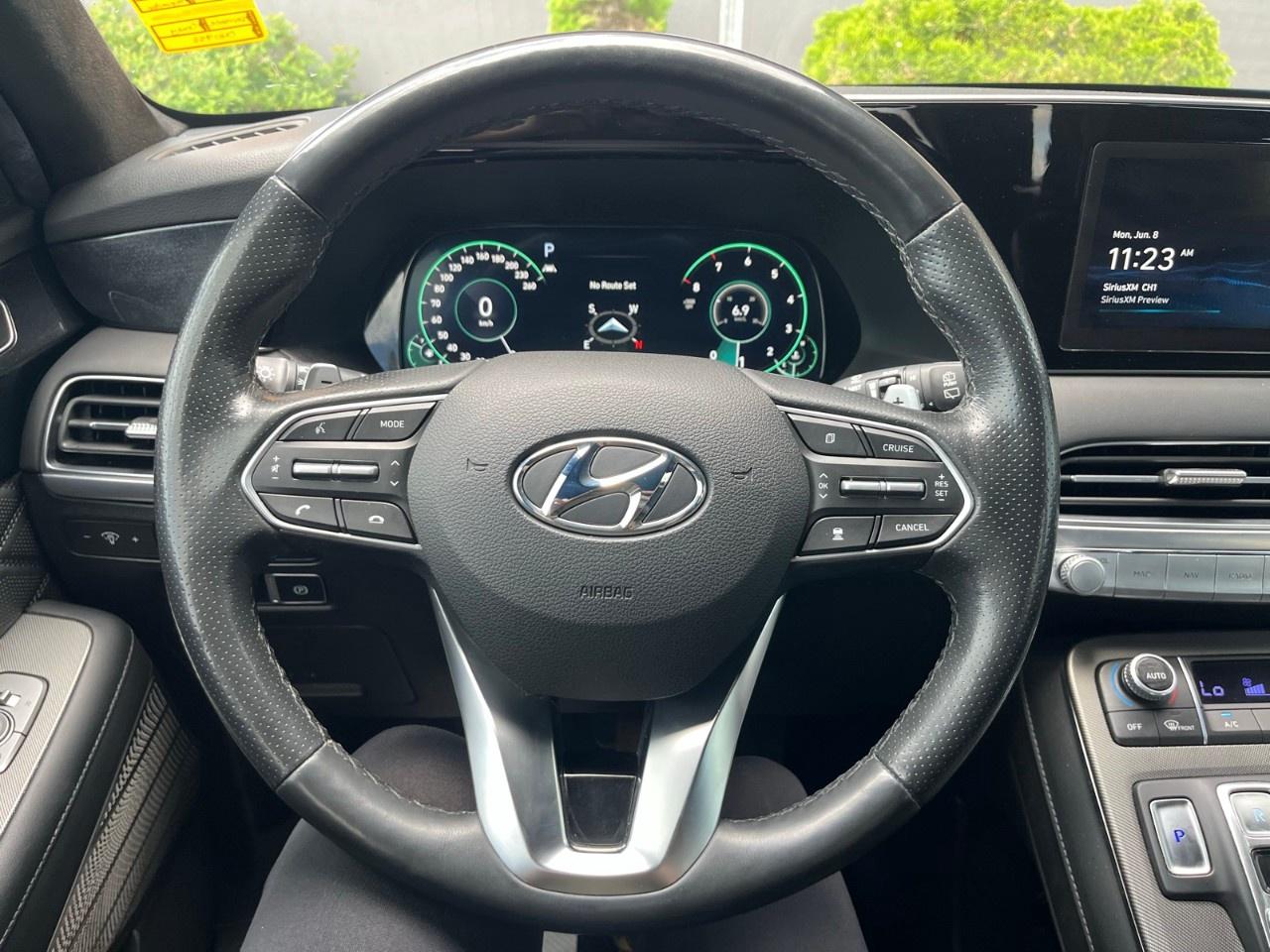 2020 Hyundai PALISADE Ultimate 7-Passenger AWD Photo