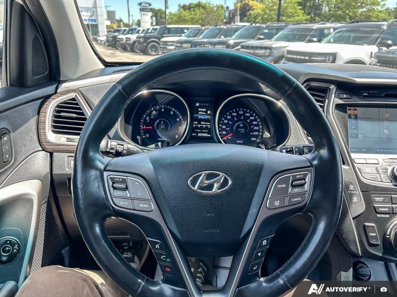 2015 Hyundai Santa Fe Sport 2.0T Limited 1 OWNER | NO ACCIDENTS | COOLED SEATS | SUNROOF Photo