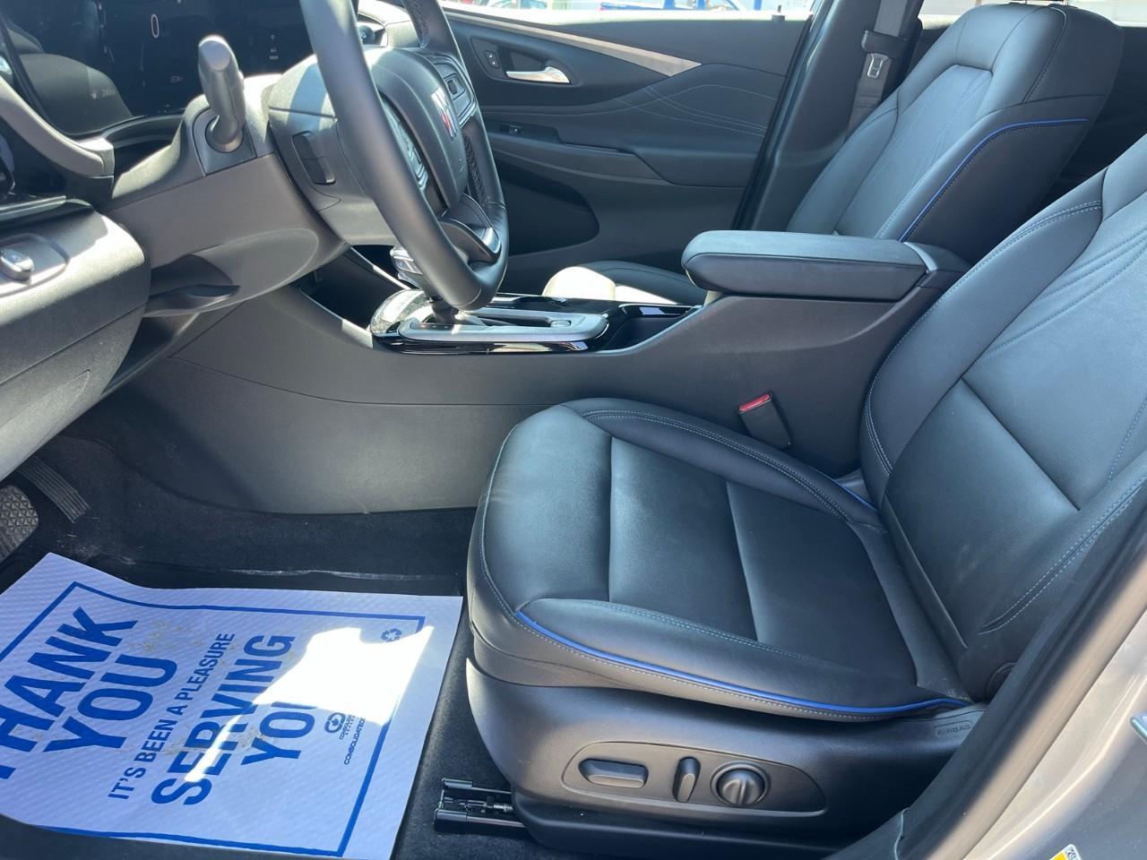 2024 Buick Envista Sport Touring Leather Seats | Accident Free Photo