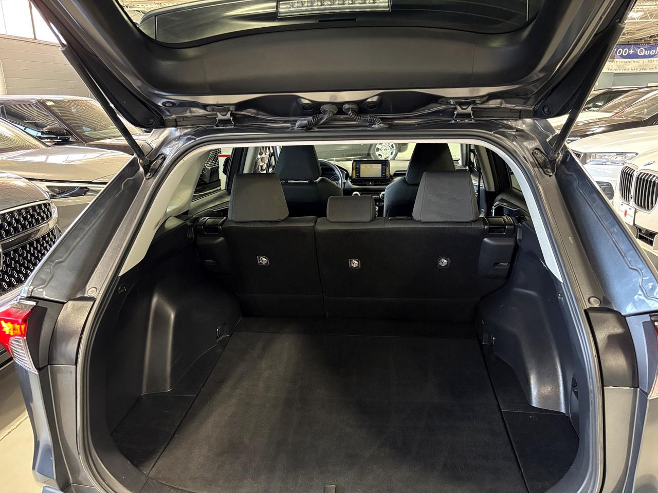 2021 Toyota RAV4 LE|AWD|HEATEDSEATS|TERRAINMODES|SAFETYTECH|+ Photo