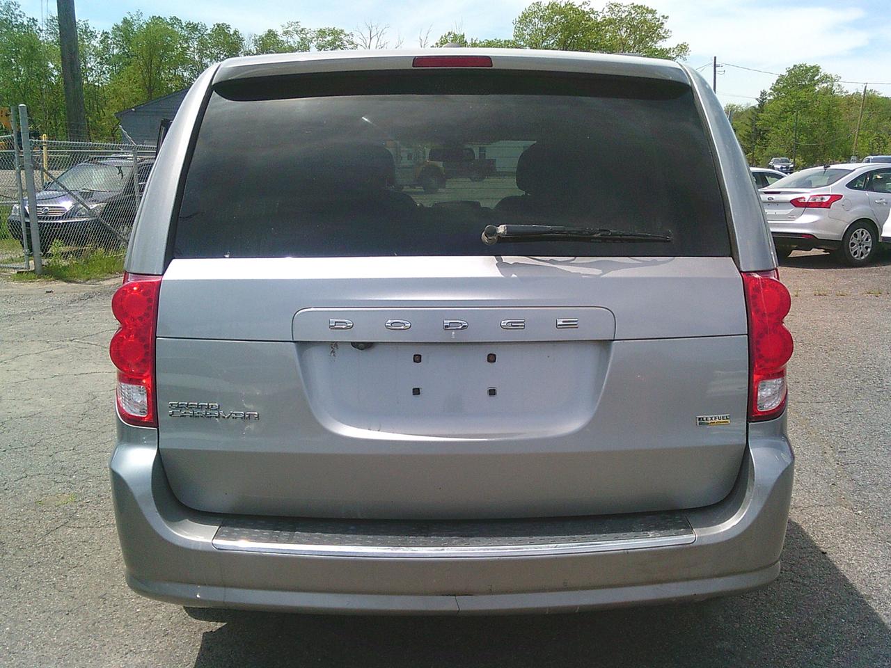 2019 Dodge Grand Caravan SXT Premium Plus STOW N GO!! Photo