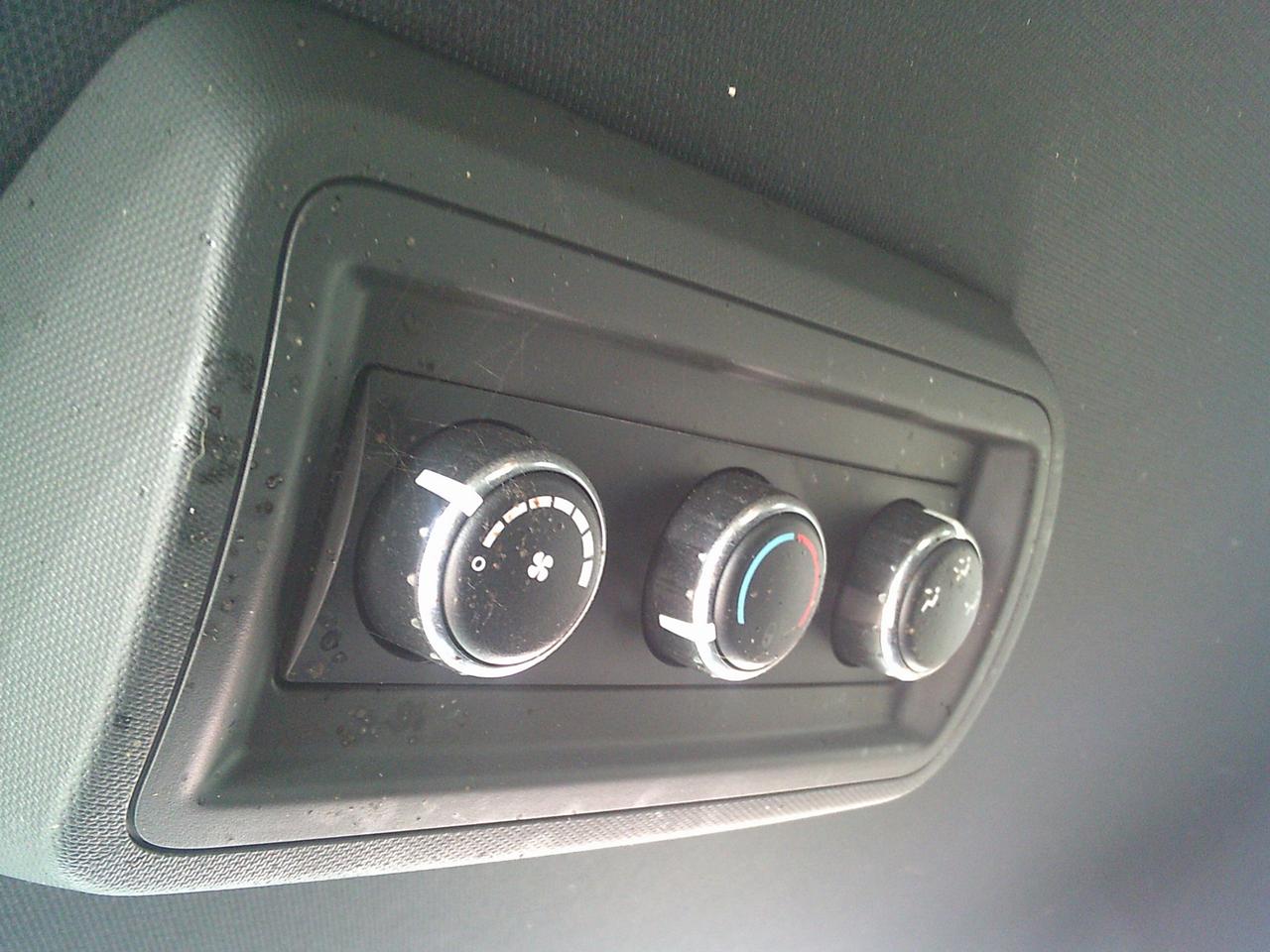 2019 Dodge Grand Caravan SXT Premium Plus STOW N GO!! Photo