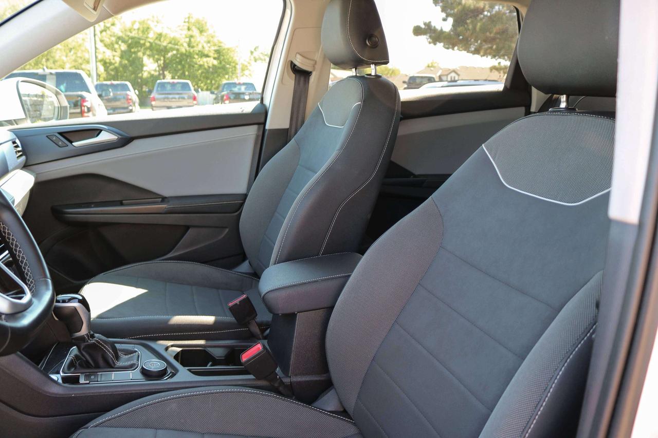 2024 Volkswagen Taos Comfortline | BLINDSPOT | REMOTE START | Photo