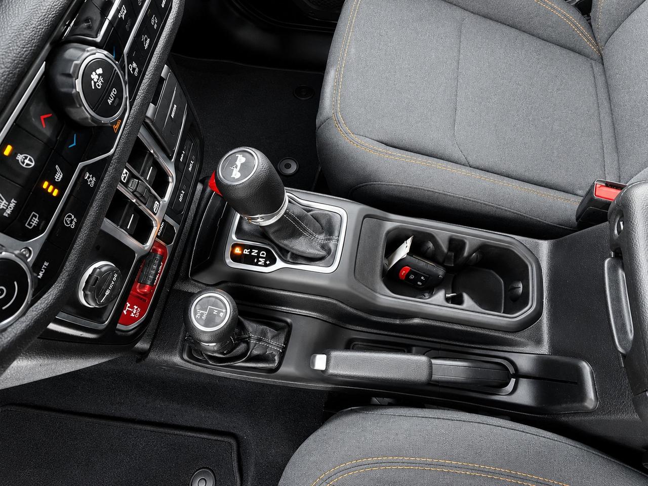 2024 Jeep Wrangler Willys 4Dr V6 | DualTop | Alpine | BlindSpot | 4X4 Photo