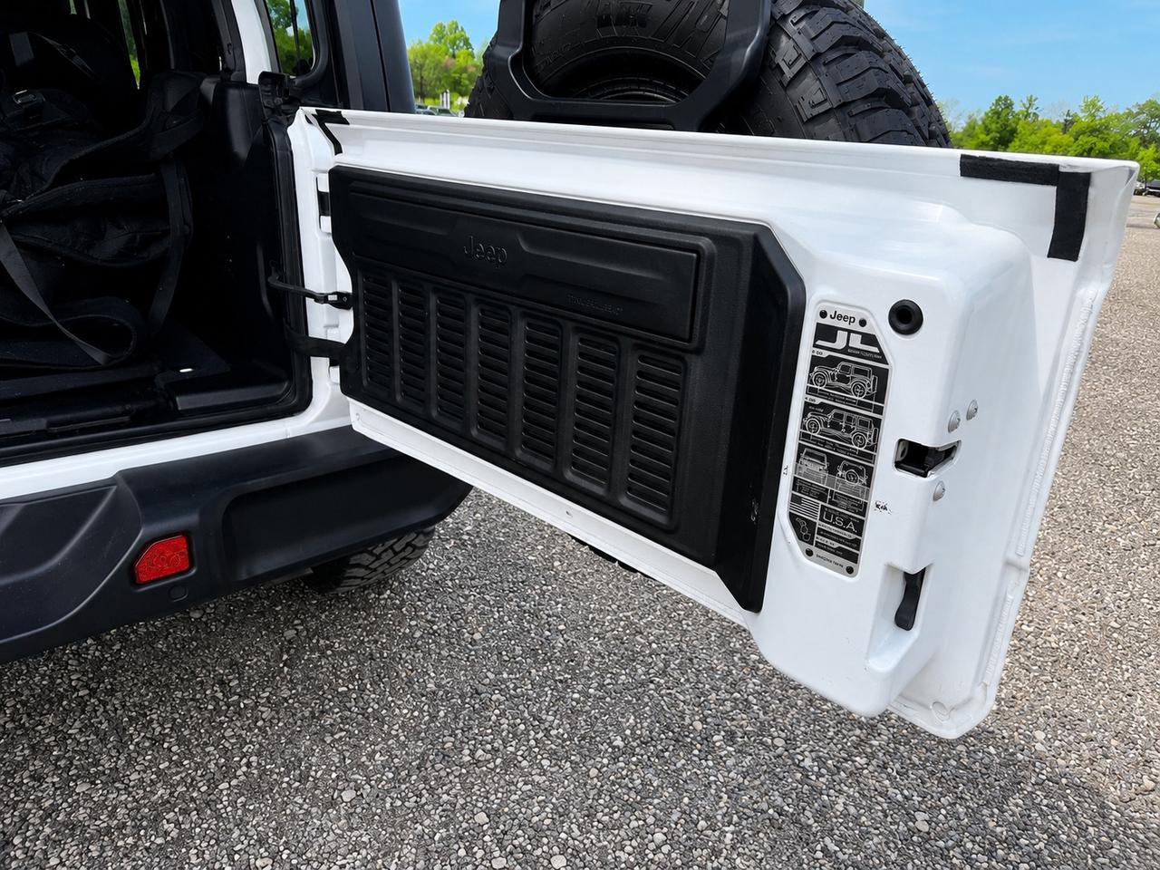 2024 Jeep Wrangler Willys 4Dr V6 | DualTop | Alpine | BlindSpot | 4X4 Photo