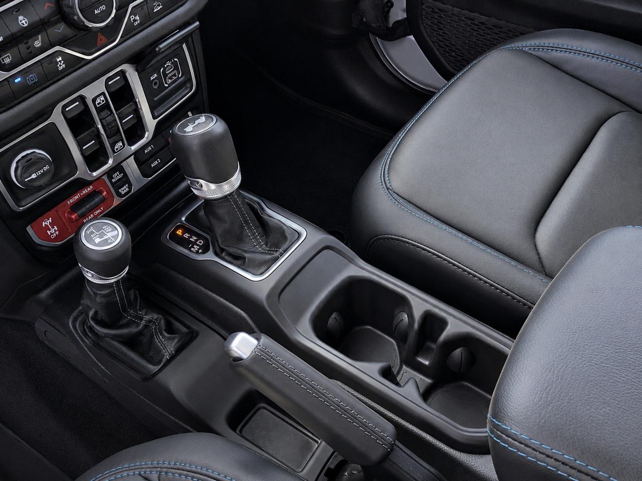 2024 Jeep Wrangler 4xe Rubicon X PHEV | Recon Package | DualTop | 4X4 Photo