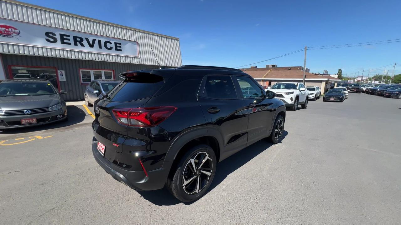 2022 Chevrolet TrailBlazer RS AWD | HTD LEATHER |PANO ROOF | CARPLAY | ALLOYS Photo