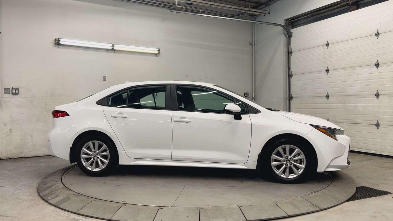 2025 Toyota Corolla LE UPGRADE |SUNROOF | HTD SEATS | CARPLAY | ALLOYS Photo5
