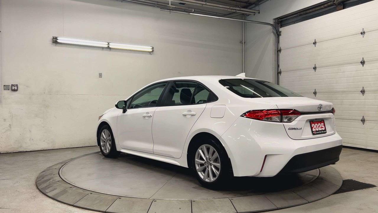 2025 Toyota Corolla LE UPGRADE |SUNROOF | HTD SEATS | CARPLAY | ALLOYS Photo