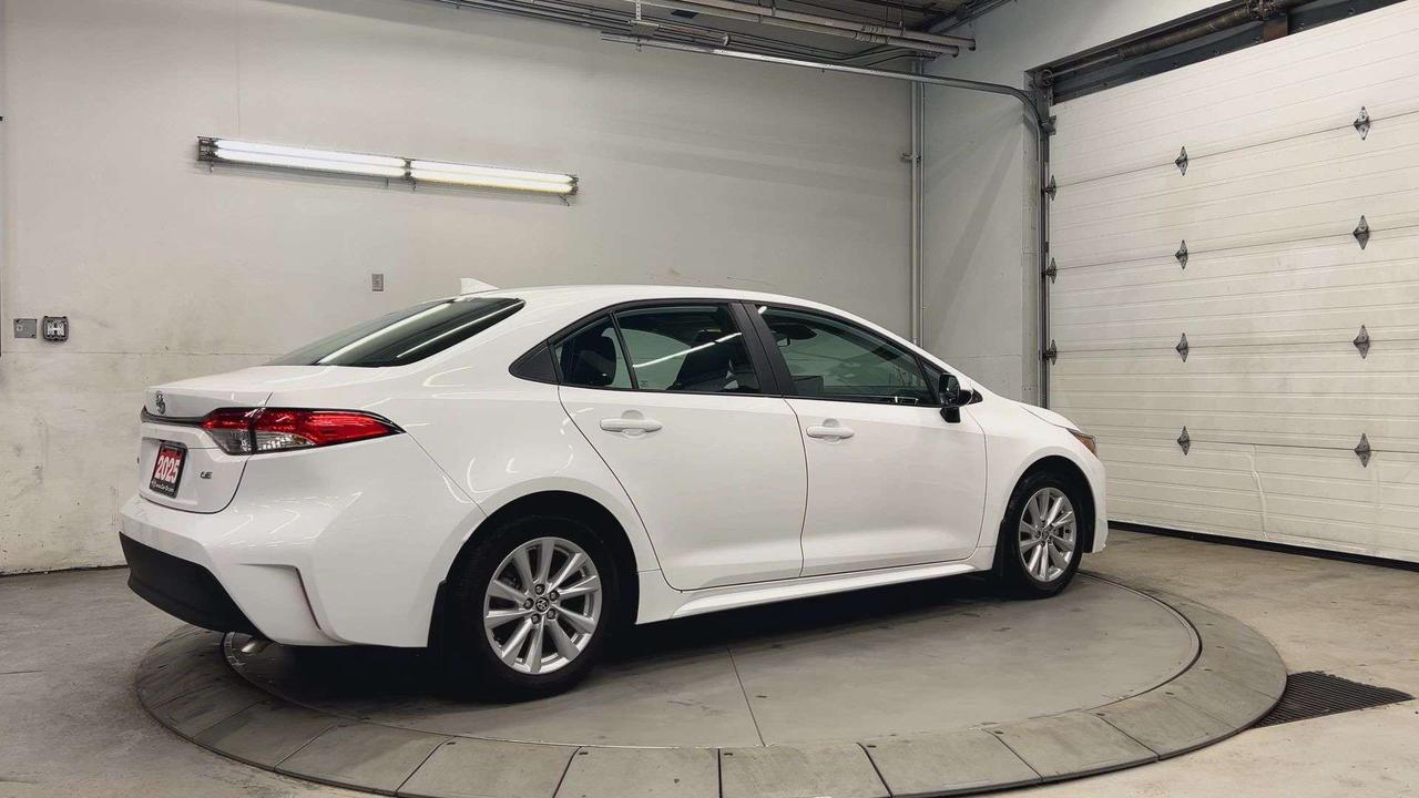 2025 Toyota Corolla LE UPGRADE |SUNROOF | HTD SEATS | CARPLAY | ALLOYS Photo