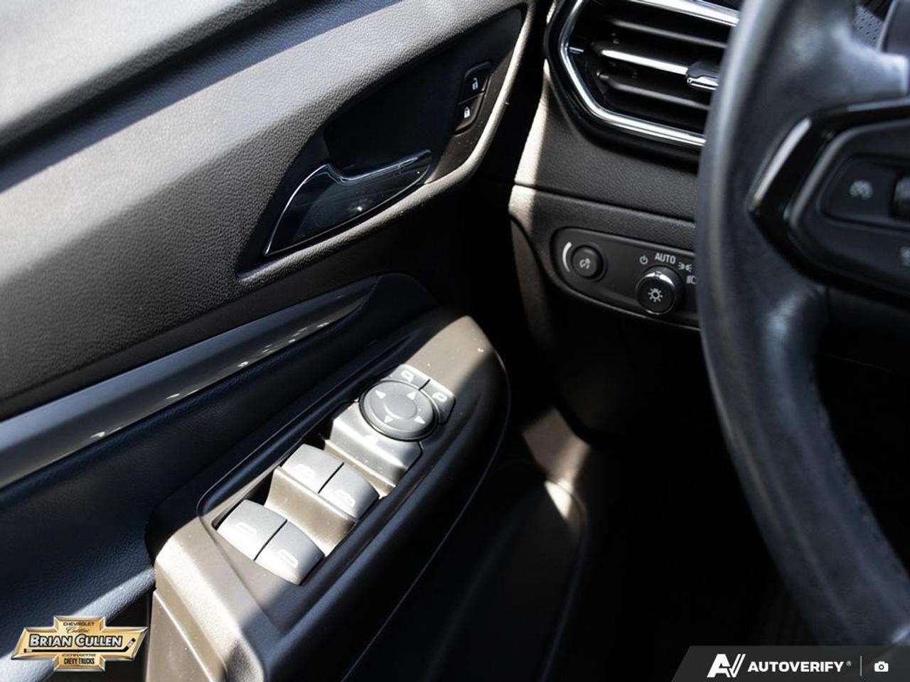 2023 Chevrolet Bolt EUV Premier FWD 4dr Premier Photo