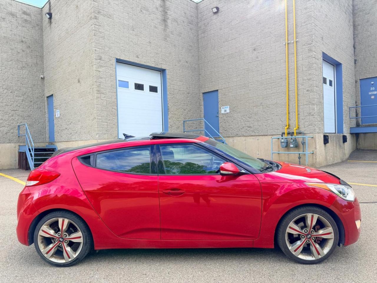 2015 Hyundai Veloster 3dr Coupe Automatic w/Tech Photo