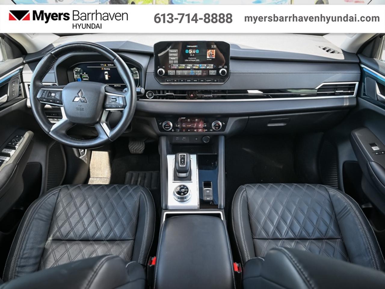 2022 Mitsubishi Outlander GT  - Head Up Display - $168 B/W Photo