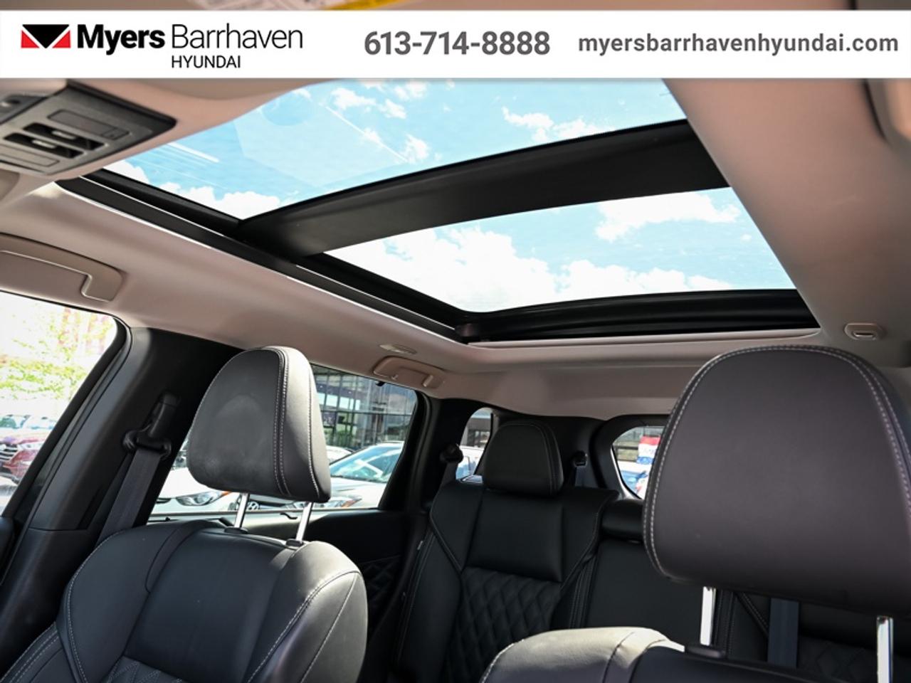 2022 Mitsubishi Outlander GT  - Head Up Display - $168 B/W Photo