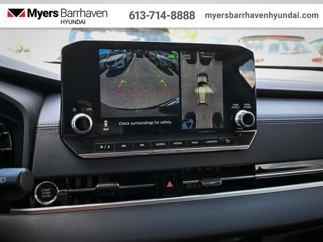 2022 Mitsubishi Outlander GT  - Head Up Display - $168 B/W Photo