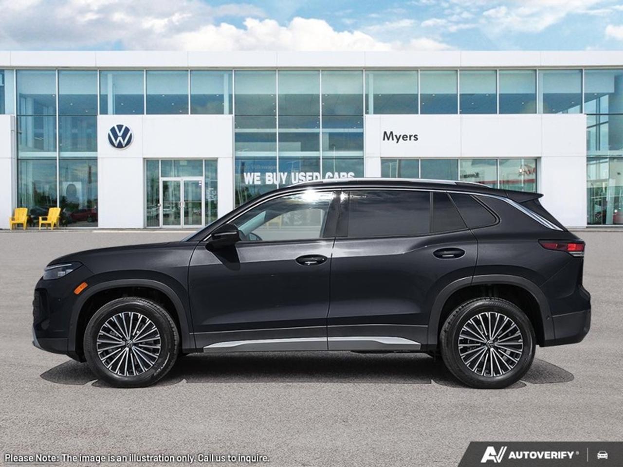 2026 Volkswagen Tiguan Comfortline  - Power Liftgate Photo2