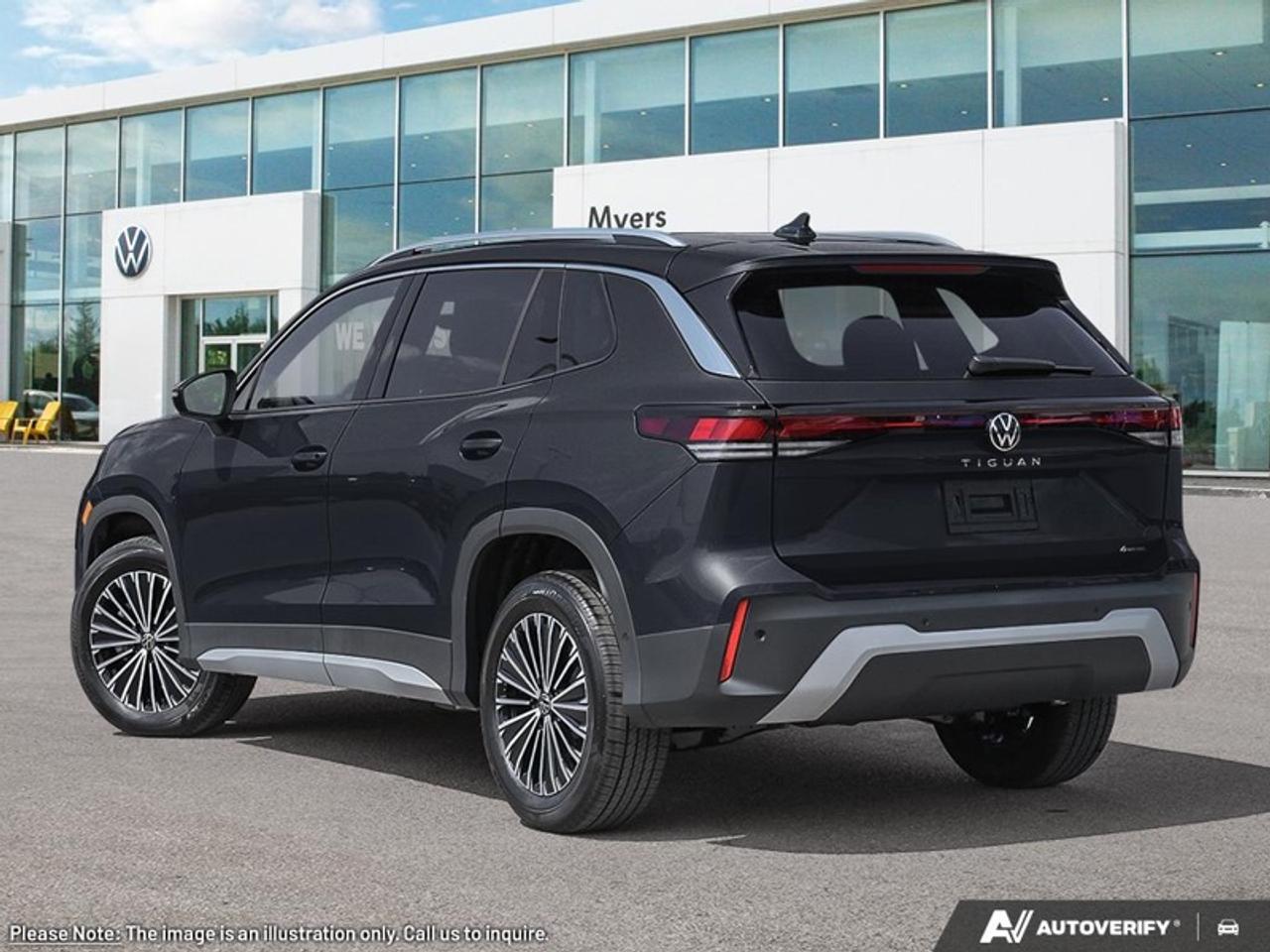 2026 Volkswagen Tiguan Comfortline  - Power Liftgate Photo3