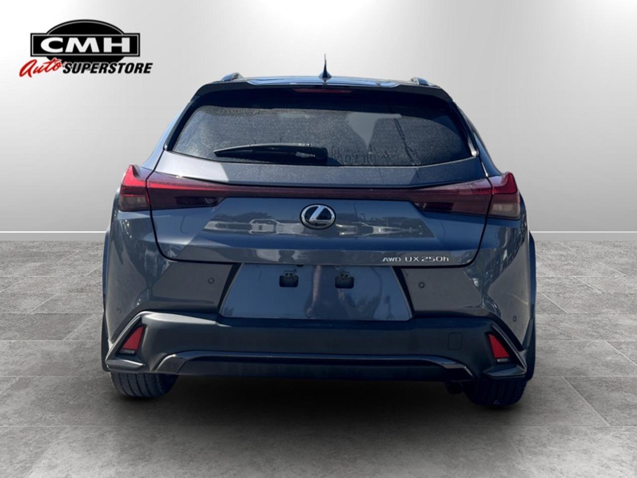 2023 Lexus UX 250h F-Sport II  **RED LEATHER** Photo3