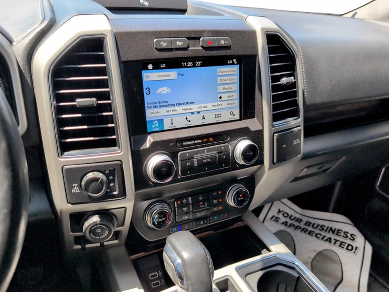 2019 Ford F-150 Lariat FX4 Off-Road  *DIESEL - LOW KMS* Photo