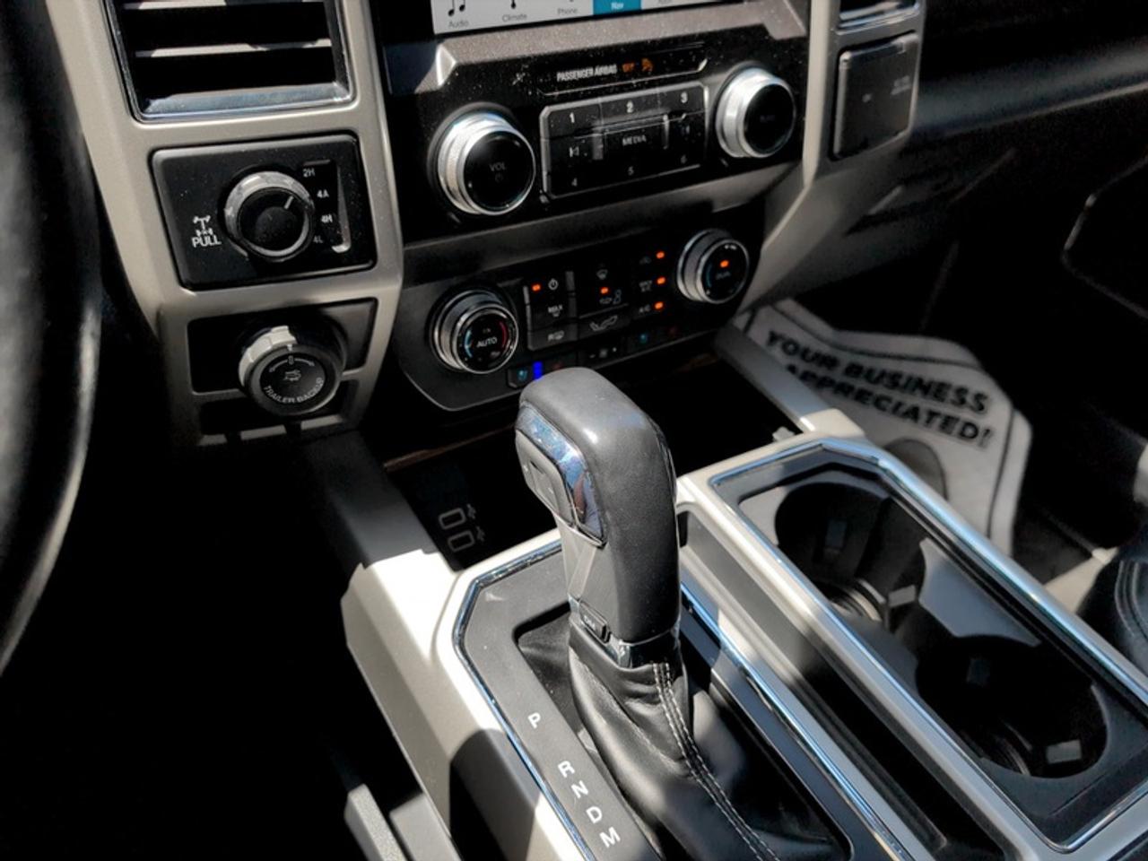 2019 Ford F-150 Lariat FX4 Off-Road  *DIESEL - LOW KMS* Photo