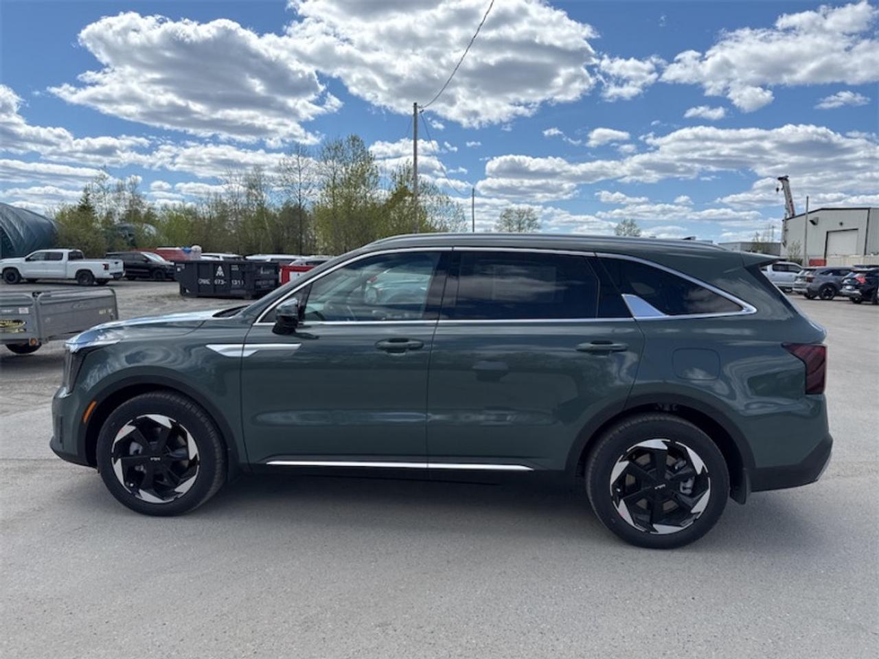 2026 Kia Sorento Hybrid LX   -  Heated Seats -  Apple CarPlay - $319 B/W Photo