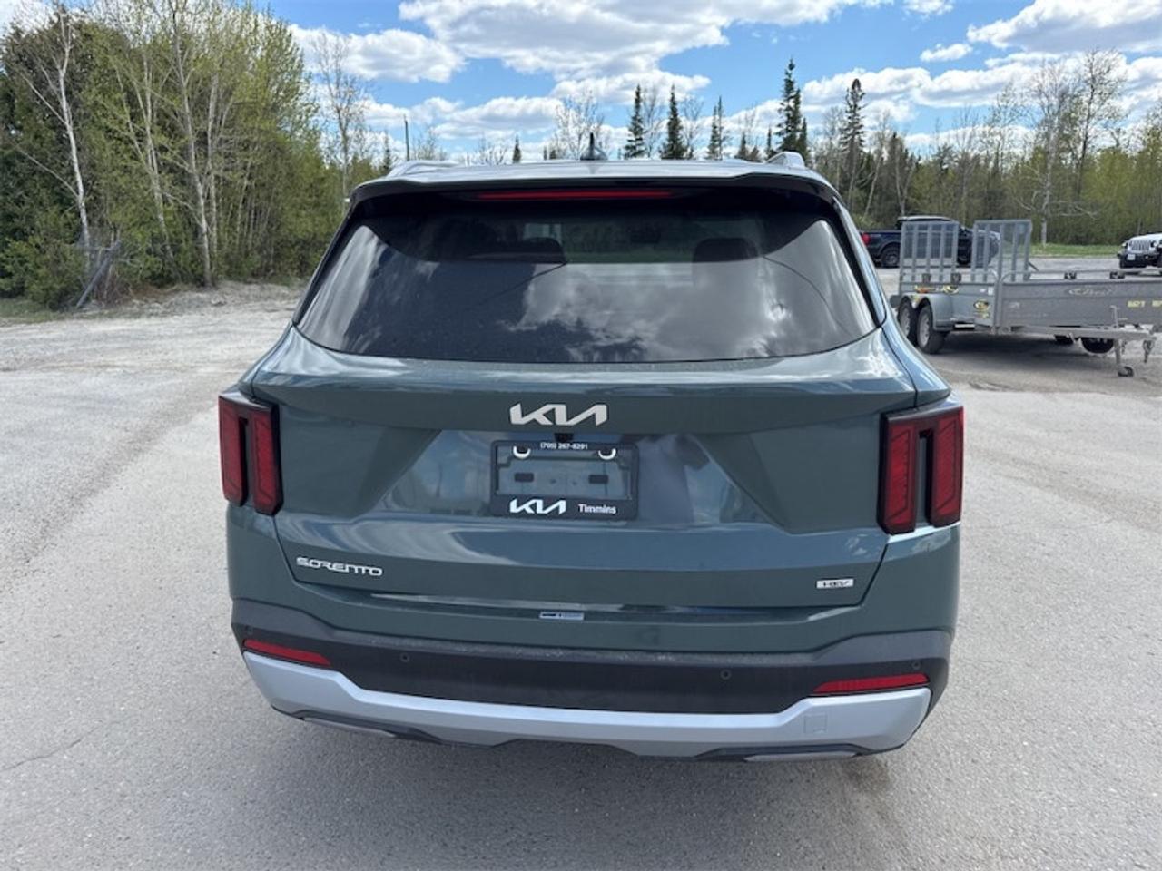 2026 Kia Sorento Hybrid LX   -  Heated Seats -  Apple CarPlay - $319 B/W Photo