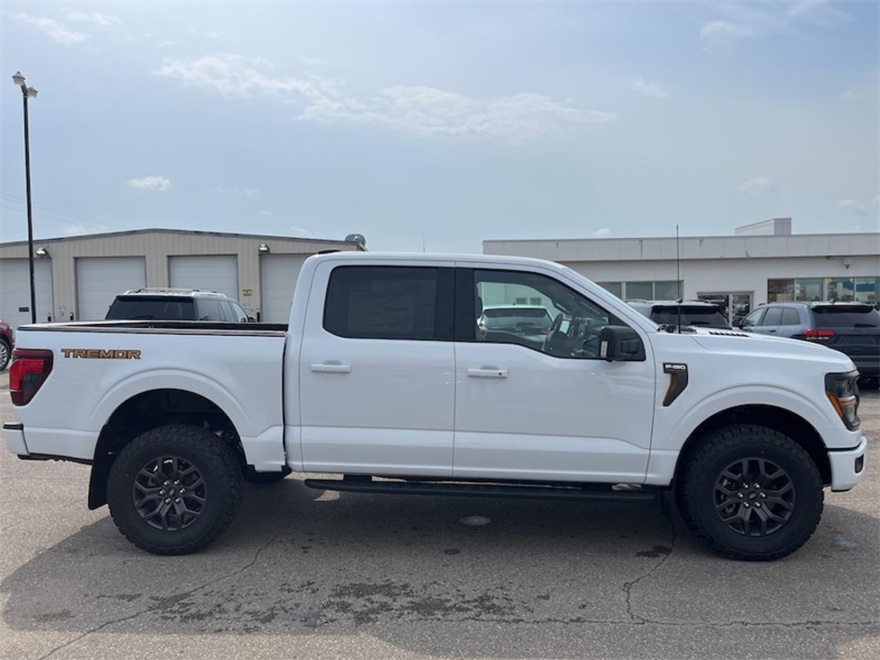 2026 Ford F-150 Tremor  - Tow Package Photo1