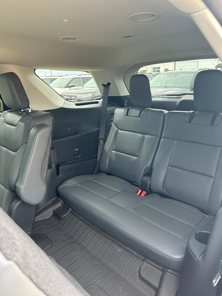 2026 Ford Explorer ACTIVE W/200A PKG 4WD 200A Photo5