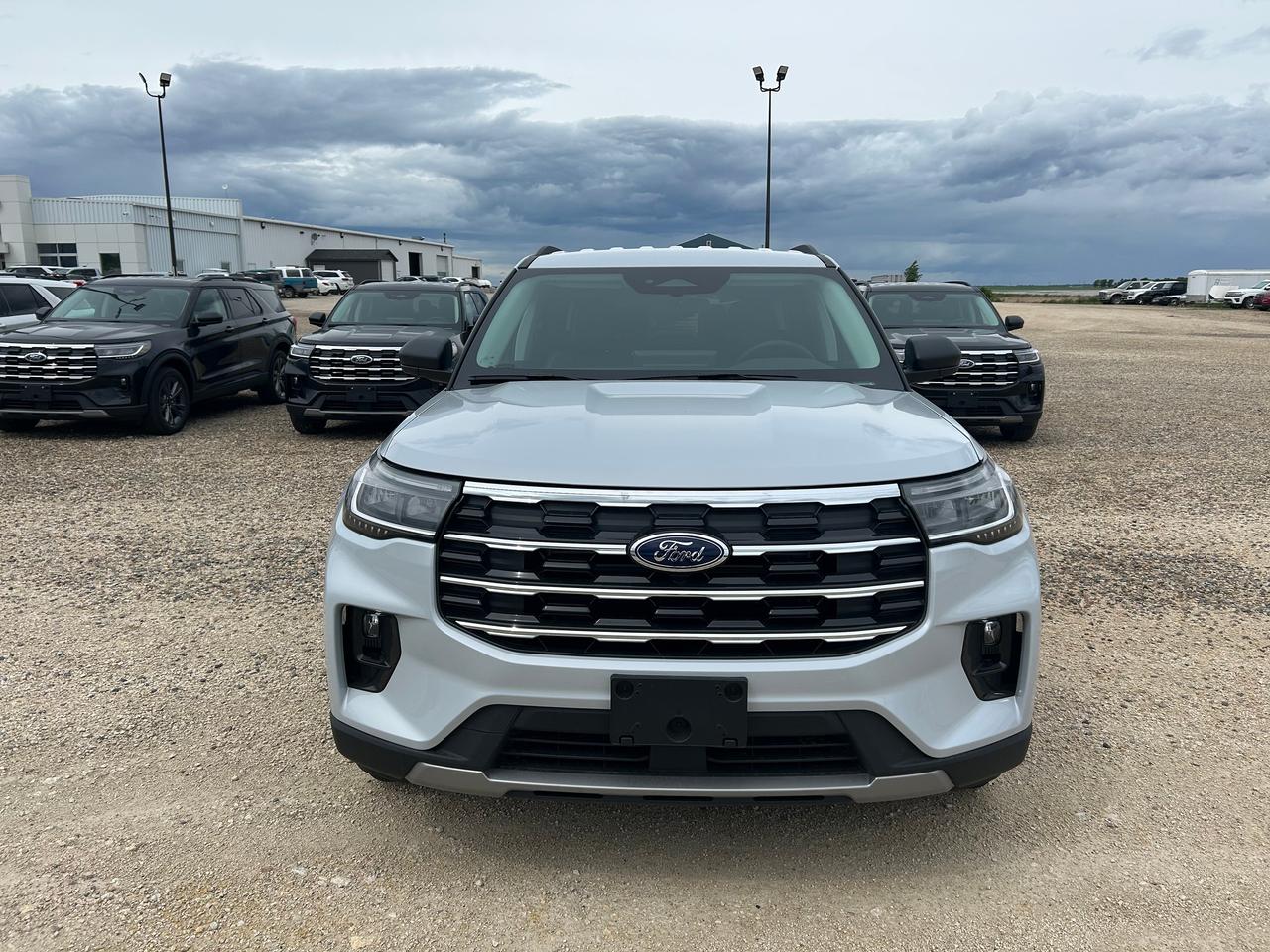 2026 Ford Explorer ACTIVE W/200A PKG 4WD 200A Photo